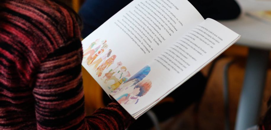 Regulamento para votação da Nova decoração da Biblioteca da Fase 1