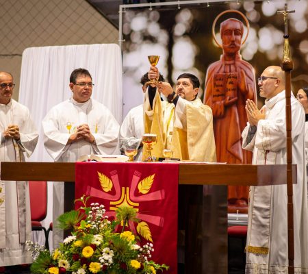 Celebração da Missa de Crisma