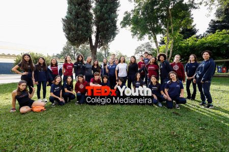 Entre fronteiras e sonhos: a juventude que reescreve o mundo